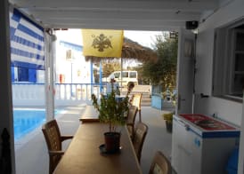 Studios Apartments Kapetanios 2