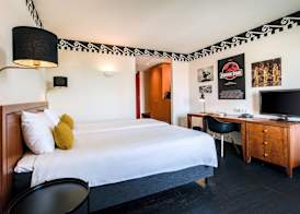 Hotel Theater Figi 5
