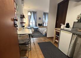 Studio Apartments Centro Storico Via Manno 5