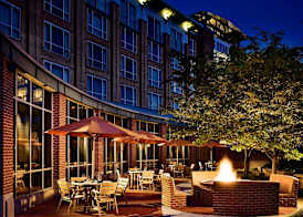 The Chattanoogan Hotel, Curio Collection By Hilton 3