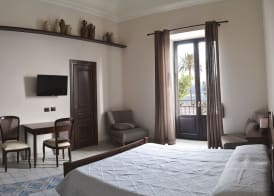 BnB Agorà Panoramic Rooms 4
