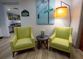 Wingate by Wyndham Lafayette Airport 4