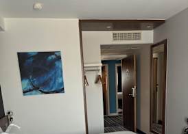 Holiday Inn Express MARSEILLE AIRPORT by IHG 5
