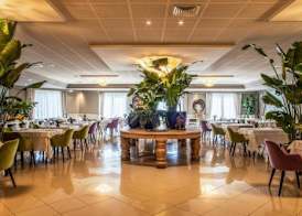 Hotel Touring 5