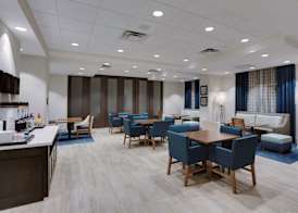 Hampton Inn Ft. Lauderdale/Pompano Beach, FL 4