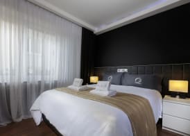 The Queen Luxury Apartments - Villa Medici 4