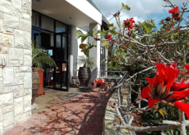 Paradise Cove Country House 2