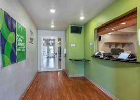 Extended Stay America Select Suites - Lake Worth 4