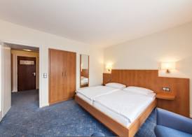 Hotel Drei Kronen Elmshorn 5