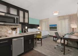 Staybridge Suites SEATTLE DOWNTOWN - LAKE UNION by IHG 5
