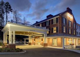 Hampton Inn & Suites Manchester, Vt 2