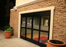 Hampton Inn Brentwood 3