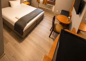 Parkhotel Lindenhof - KOSTENLOSE PARKPLÄTZE 5