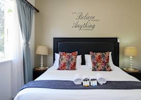 Caza Beach Guesthouse 5