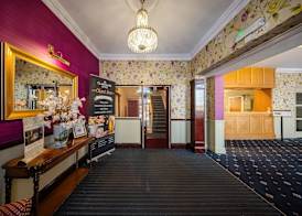 The Clarendon Hotel 4