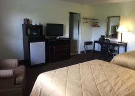 Budget Inn - Farmington 3