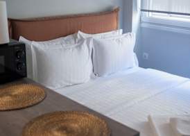 Rooster Suites 3