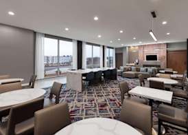 La Quinta Inn & Suites by Wyndham Athens I-65 5