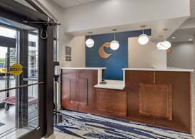 Comfort Inn & Suites Mundelein-Vernon Hills 2