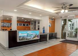 Motel 6-San Diego, CA - Downtown 2