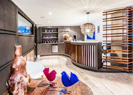 Hotel Viaggio Teleport City Suites 2