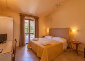 Hotel Saturno Fonte Pura 4