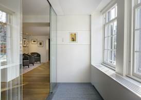 Ambassade Hotel 2