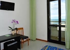 Hotel Borgo Marina 5