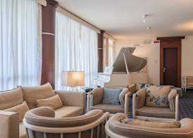 Hotel Anthony 4