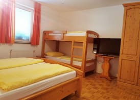 Rooms & Apartments Pr Matjon 5