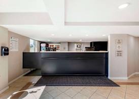 Quality Inn 3