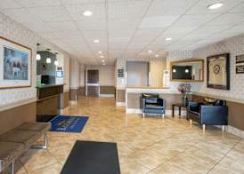 Baymont by Wyndham Janesville 3