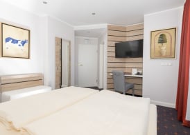 Hotel Tiek Superior 5