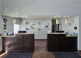 Comfort Suites Terre Haute University Area 2