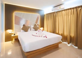 La Vista Patong Hotel 5
