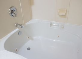 Holiday Inn Express & Suites BURLINGTON by IHG 2