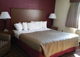 AmericInn by Wyndham Burlington 4
