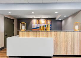 Spark by Hilton Bardstown 5