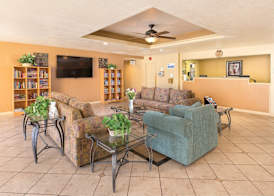 WorldMark Palm Springs - Plaza Resort and Spa 2