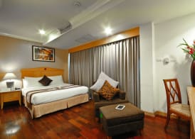 Admiral Suites Bangkok 5