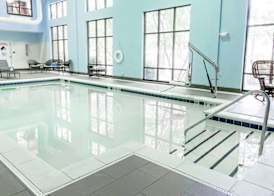 Hampton Inn & Suites Chesapeake-Square Mall 5