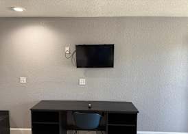 Best Value Inn Garland 5
