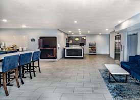 Days Inn & Suites by Wyndham Horn Lake - Memphis Graceland 3