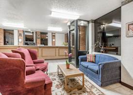 Days Inn by Wyndham Bedford 2