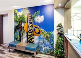 Travelodge by Wyndham Culver City 3