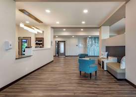 MainStay Suites Milwaukee-Franklin 3