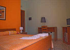 B&B Scalea Rooms 3
