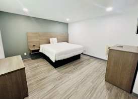 Rodeway Inn Mineola 3