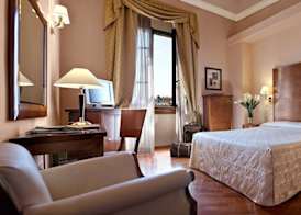 Hotel Pierre 4