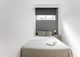 GuestReady - Gold Leaf 4